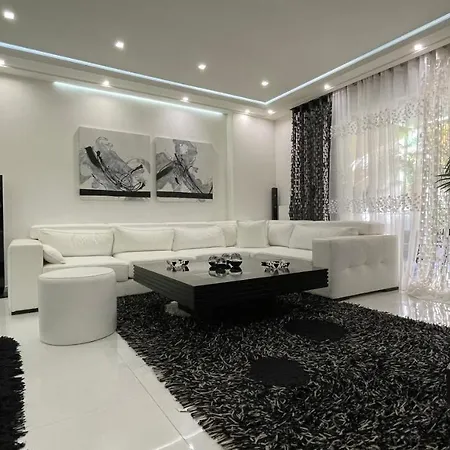 Apartment Alfa Luxury *