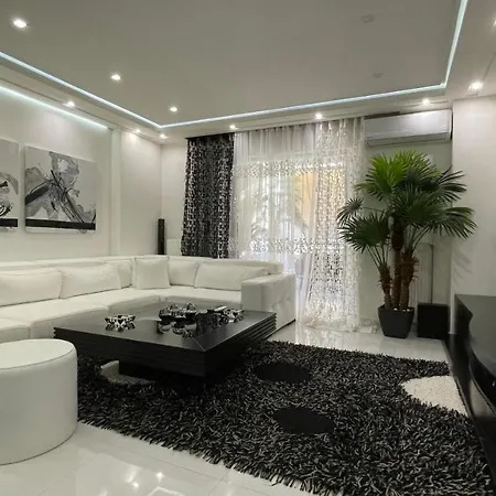 Apartment Alfa Luxury *