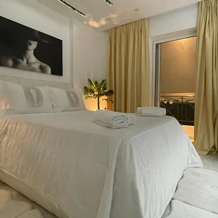 Alfa Luxury Apartment *